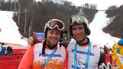 Gabriel Gorce y Arnau Ferrer tras ganar la medalla de bronce en la supercombinada.