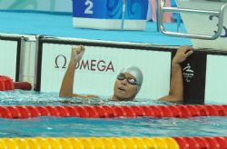 Teresa Perales vence en la final de 200 metros libre.