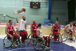 JUGADA ESPAA-POLONIA EN EUROPEO 2015 BALONCESTO EN SILLA DE RUEDAS