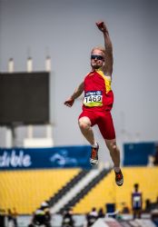 Ivn Cano, plata salto de longitud T13 Mundial Doha 2015