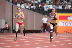 Sara Andrs en las series de 200 metros T44 Mundial de Atletismo Paralmpico Londres 2017