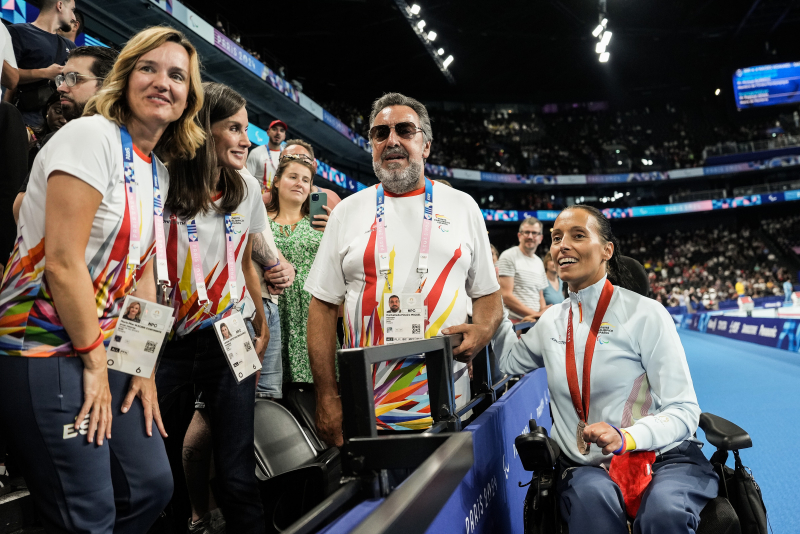 Teresa Perales celebrando el bronce