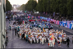 Equipo paralímpico español durante el desfile de la ceremonia de apertura