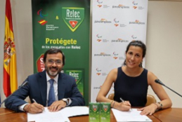 Alberto Jofre y Elena Cendra firma Relec