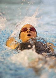 Sarai Gascn nadando espalda en el 200m estilos de Glasgow2015