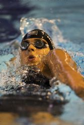 Michelle Alonso nadando el 100m espalda s14 en Glasgow 2015