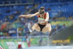 Sara Martnez, cuarta en salto de longitud con 5,52 metros.