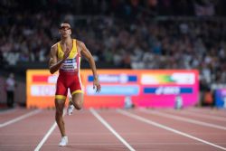 Joan Munar gana la medalla de bronce en los 100 metros T12 durante el Campeonato del Mundo de Atletismo Paralmpico de Londres.