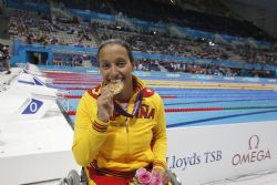 Teresa Perales, medalla de oro en los 100 metros libres.