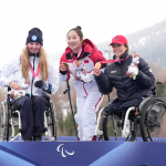 Audrey Pascual medalla de bronce en el pódium del slalom, Milán Cortina 2026