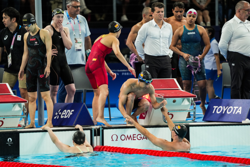 Cantero, Delgado, Feliú y Alhambra, bronce en el relevo de 4x100 libre