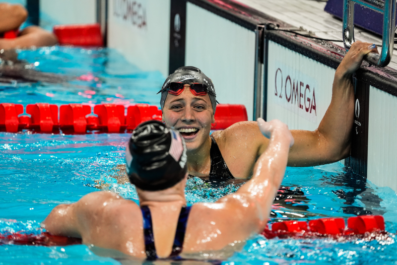 Nuria Marquès celebra la la plata de 100 espalda en París 2024