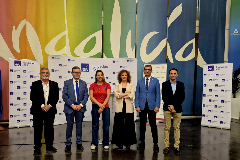 Foto de familia de los intervinientes