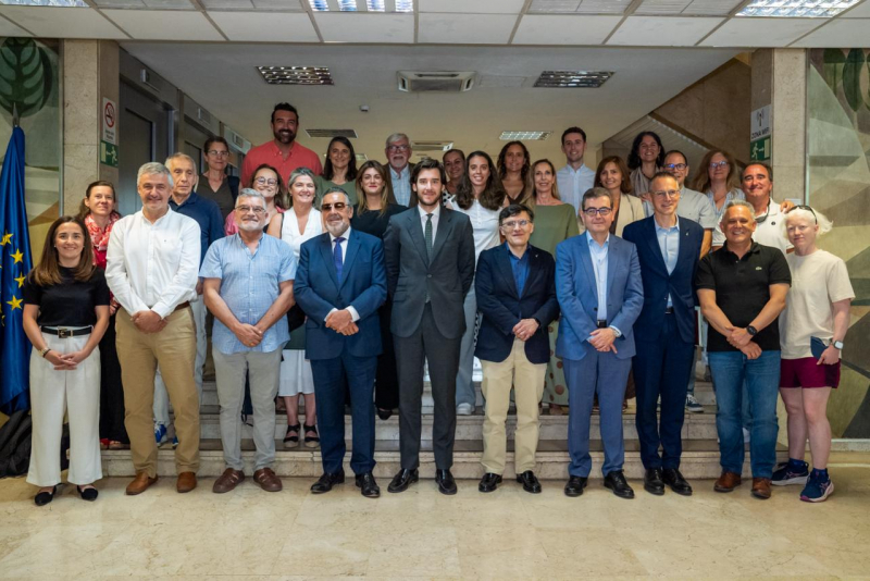 Foto de familia tras la Asamblea