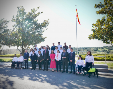 Los reyes reciben al Equipo Paralímpico Español a su llegada a España tras Milán Cortina 2026