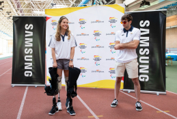 Sara Andrés y Sergio Ibáñez, embajadores de Samsung, en un acto en el CSD